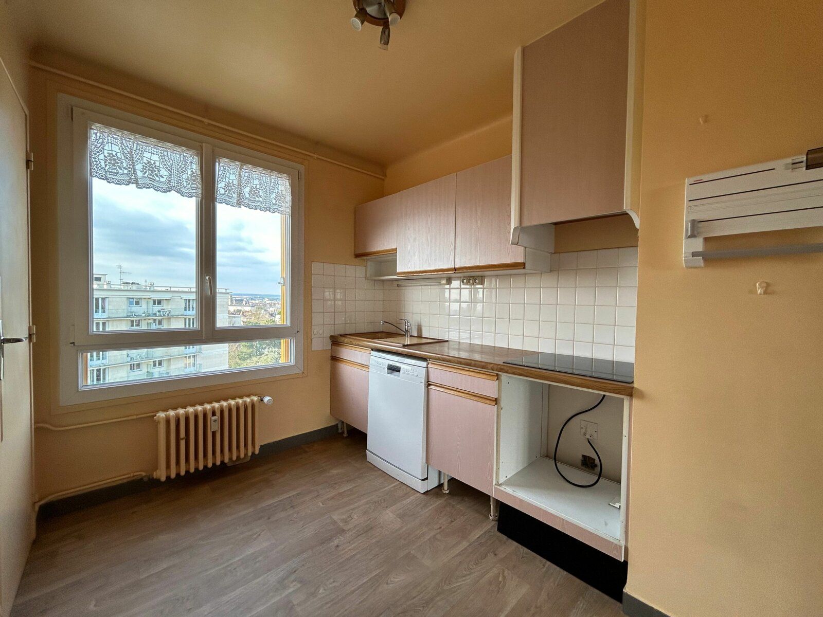 Appartement à vendre 2 69.37m2 à Compiègne vignette-3