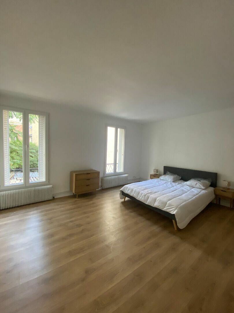 Appartement à vendre 1 55.69m2 à Saint-Ouen vignette-3