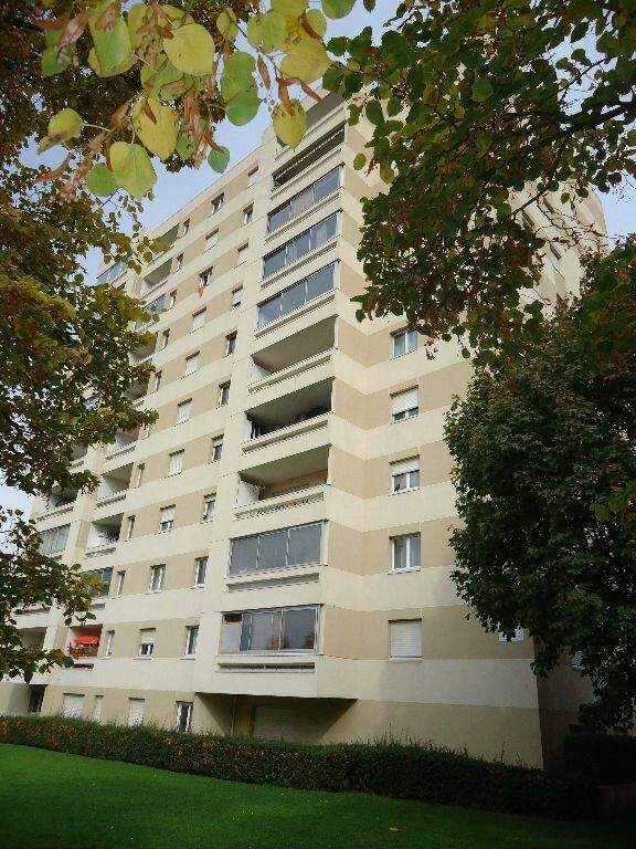 Appartement à vendre 2 54m2 à Saint-Ouen-l'Aumône vignette-1