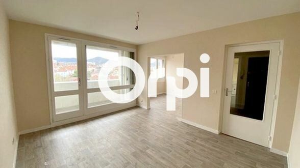 Appartement à vendre 3 74.74m2 à Clermont-Ferrand vignette-1