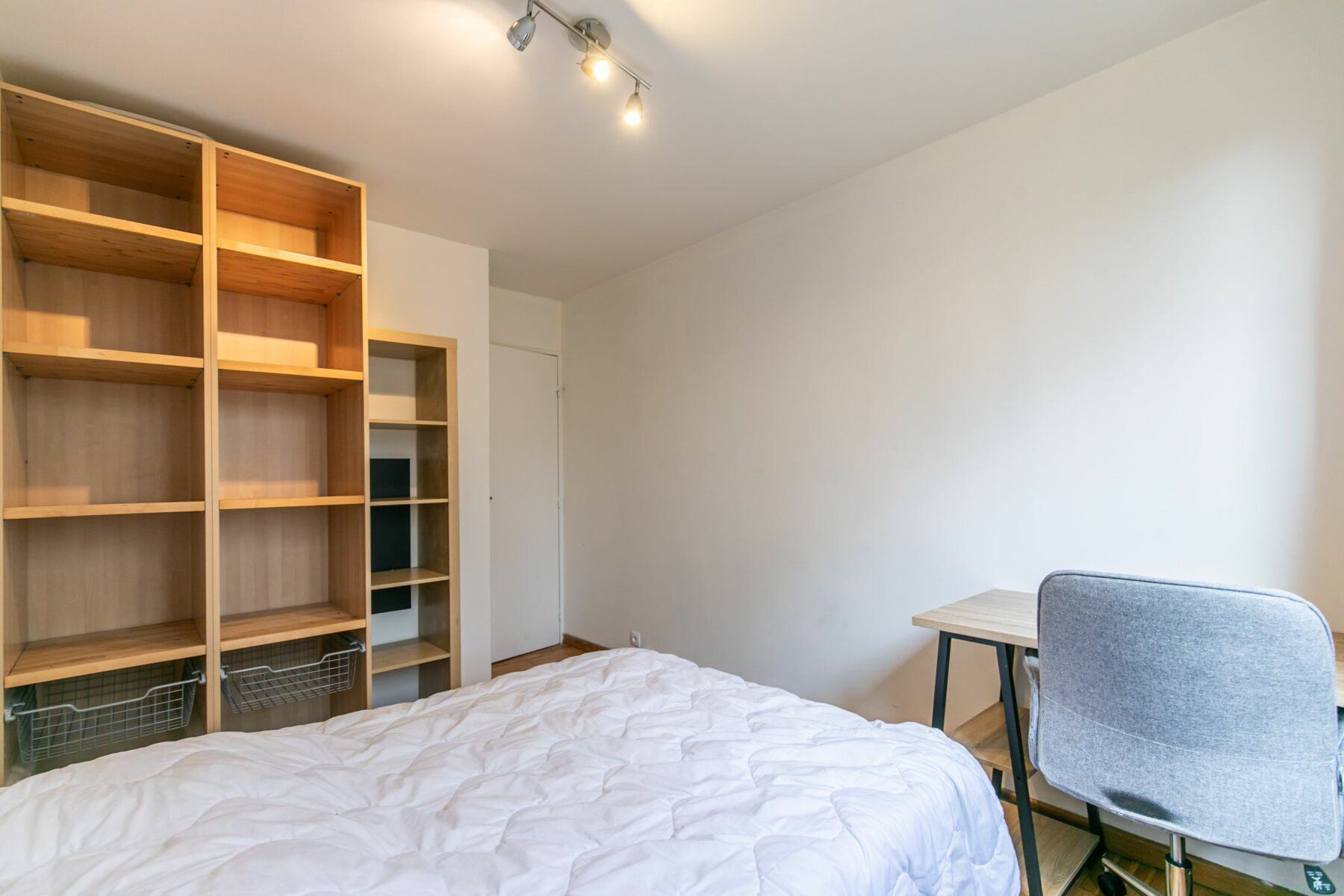 Appartement à vendre 5 107m2 à Champs-sur-Marne vignette-9