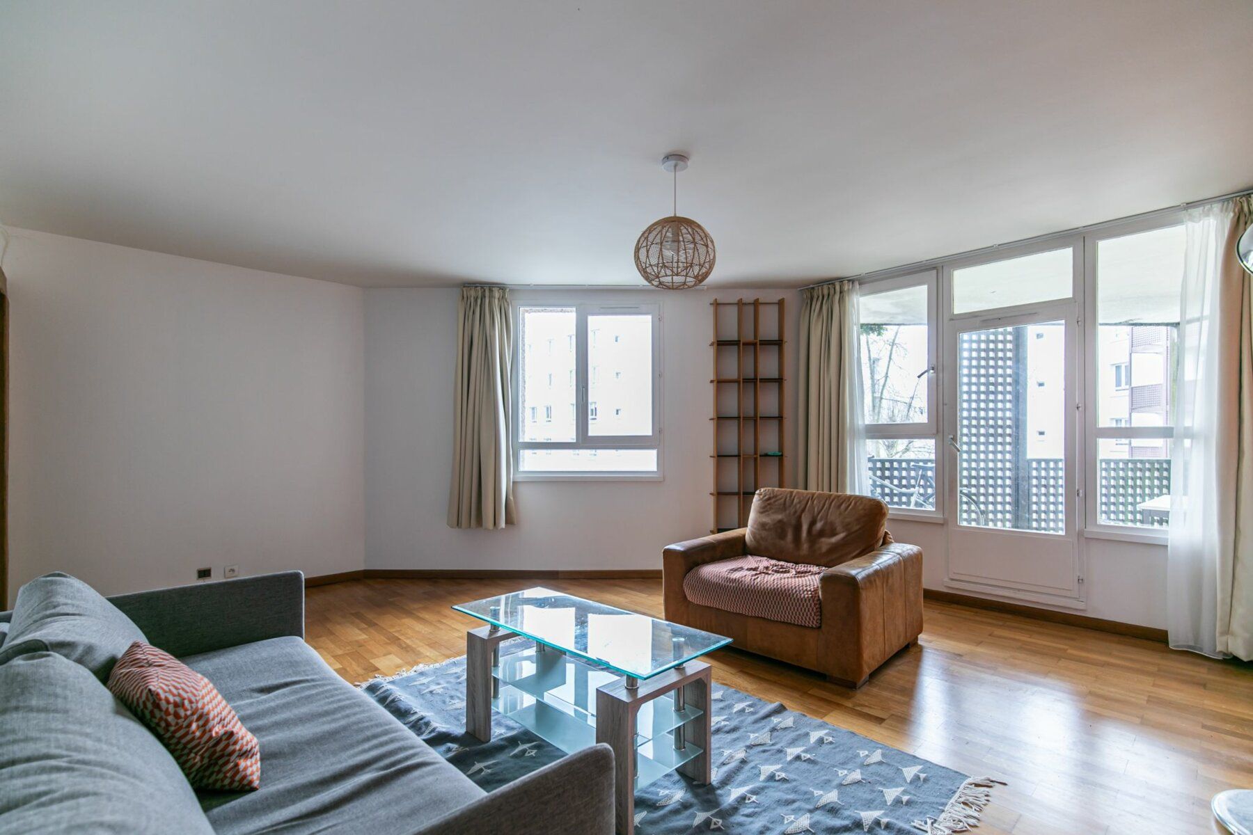Appartement à vendre 5 107m2 à Champs-sur-Marne vignette-4