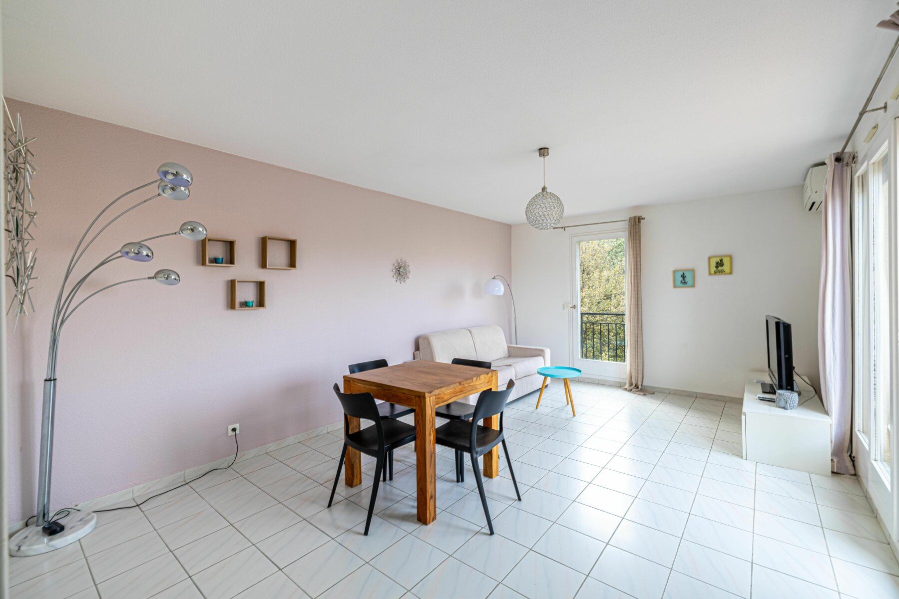Appartement à vendre 1 39m2 à Saint-Laurent-du-Var vignette-6