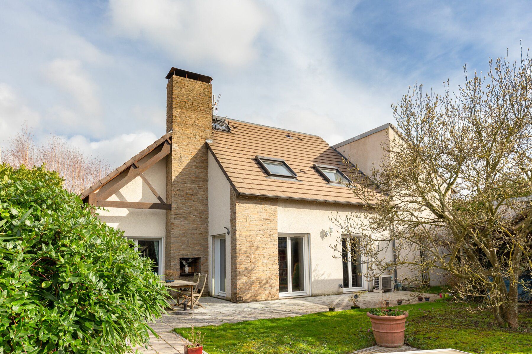 Maison à vendre 7 165m2 à Lagny-sur-Marne vignette-1