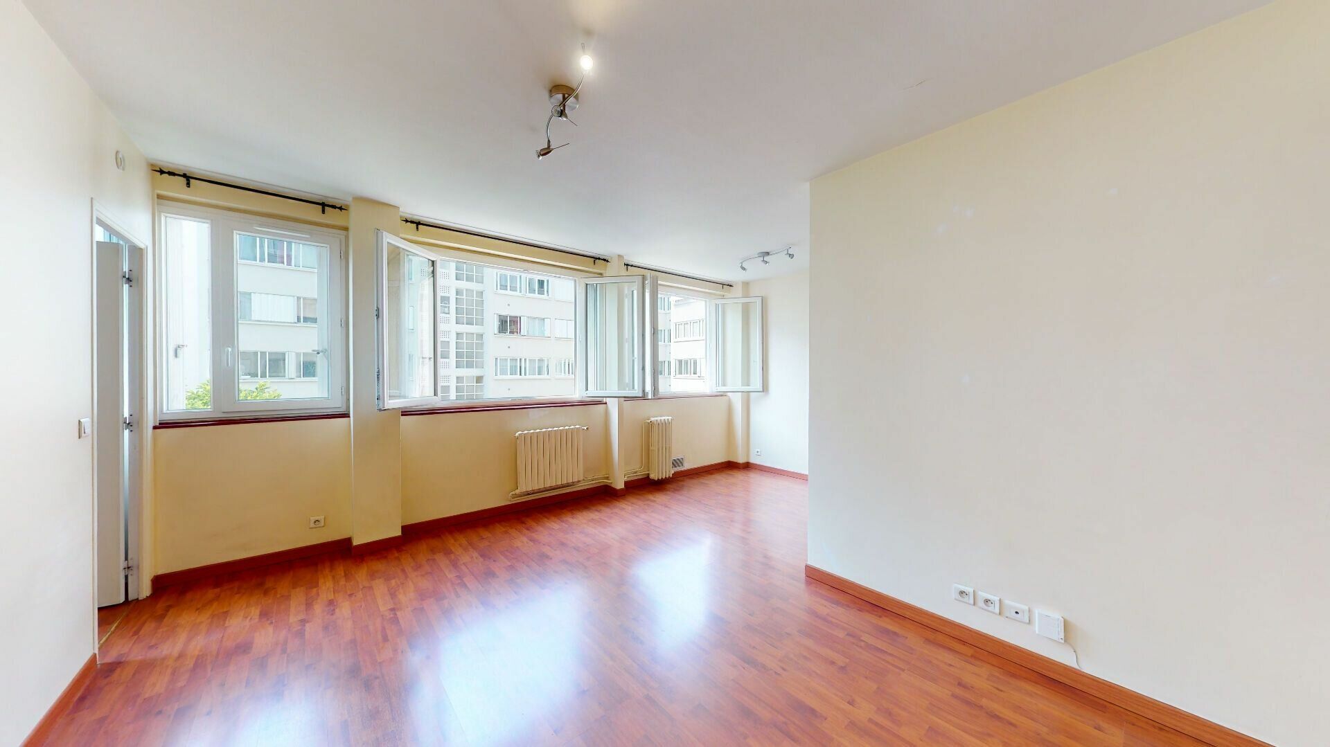 Appartement à vendre 2 47.86m2 à Montrouge vignette-1