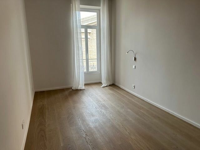 Appartement à vendre 4 119.18m2 à Nice vignette-11