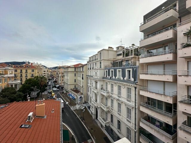 Appartement à vendre 4 119.18m2 à Nice vignette-3