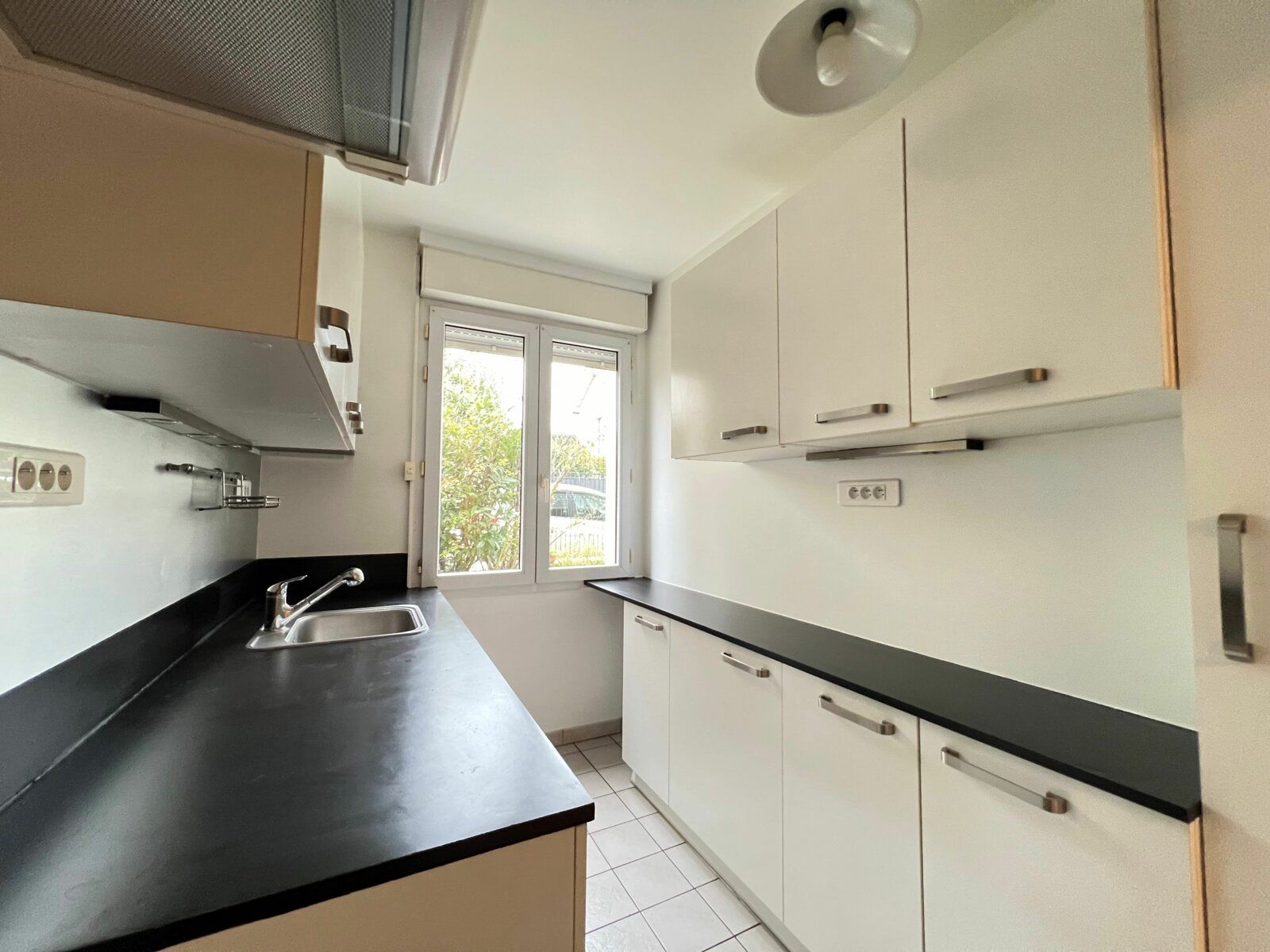 Appartement à vendre 3 m2 à Neuilly-sur-Marne vignette-5