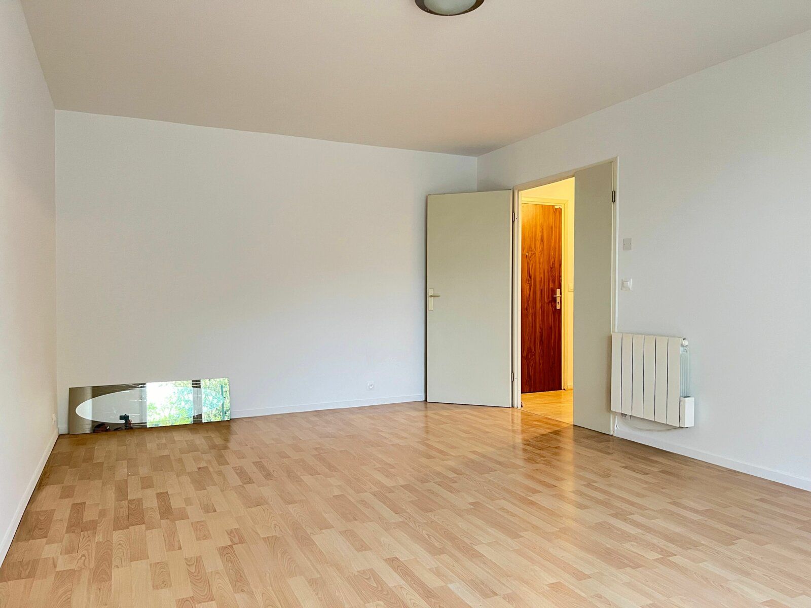 Appartement à vendre 3 m2 à Neuilly-sur-Marne vignette-3