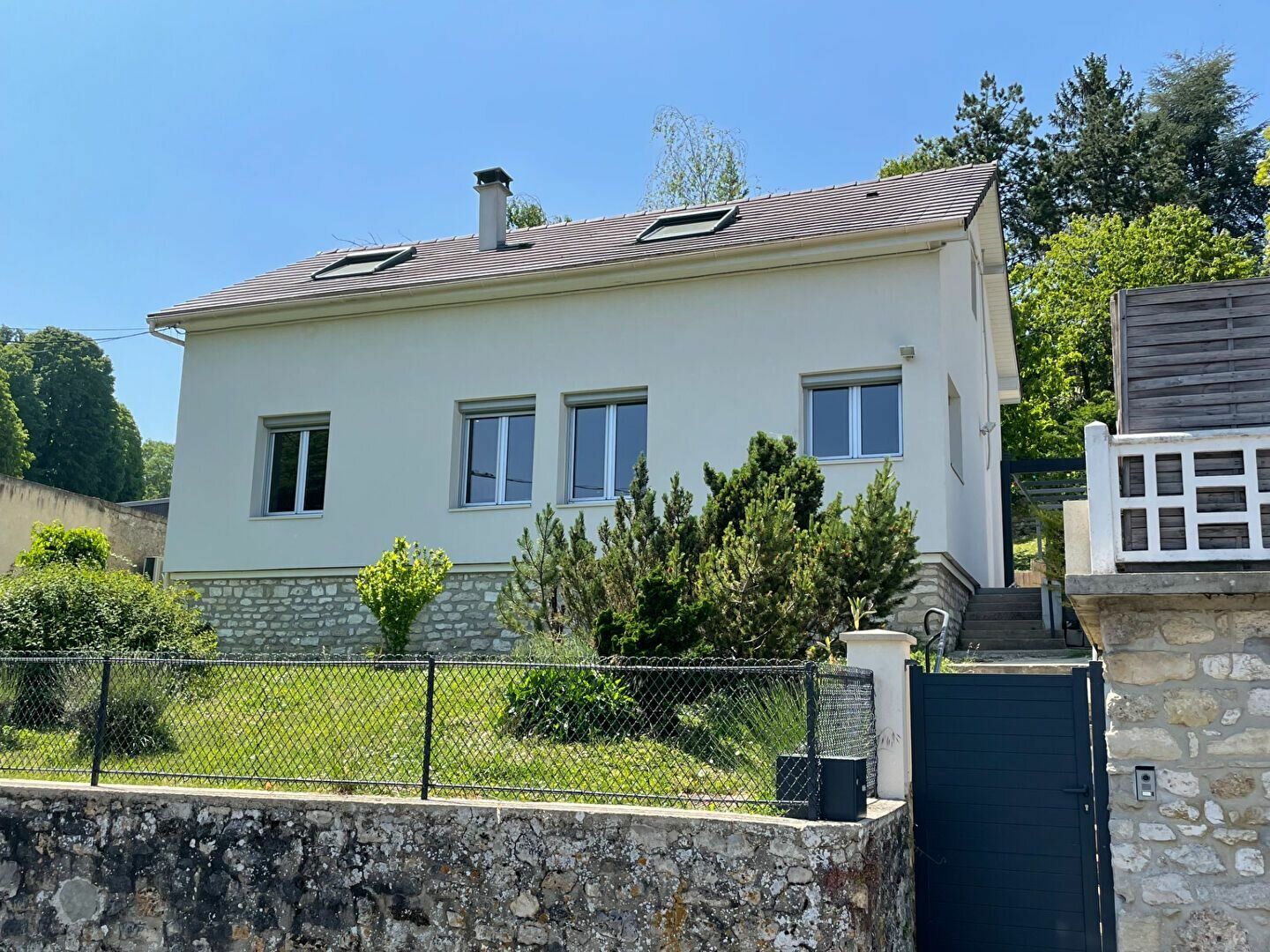 Maison à vendre 6 120.37m2 à La Falaise vignette-1