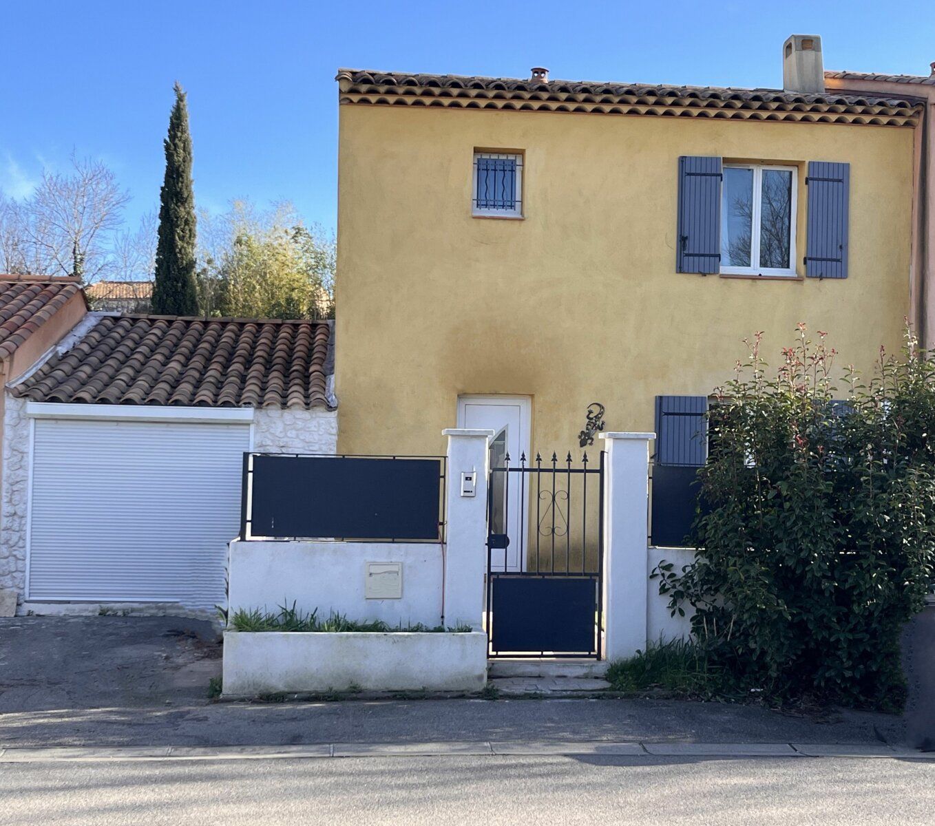 Maison à vendre 4 m2 à Saint-Maximin-la-Sainte-Baume vignette-6