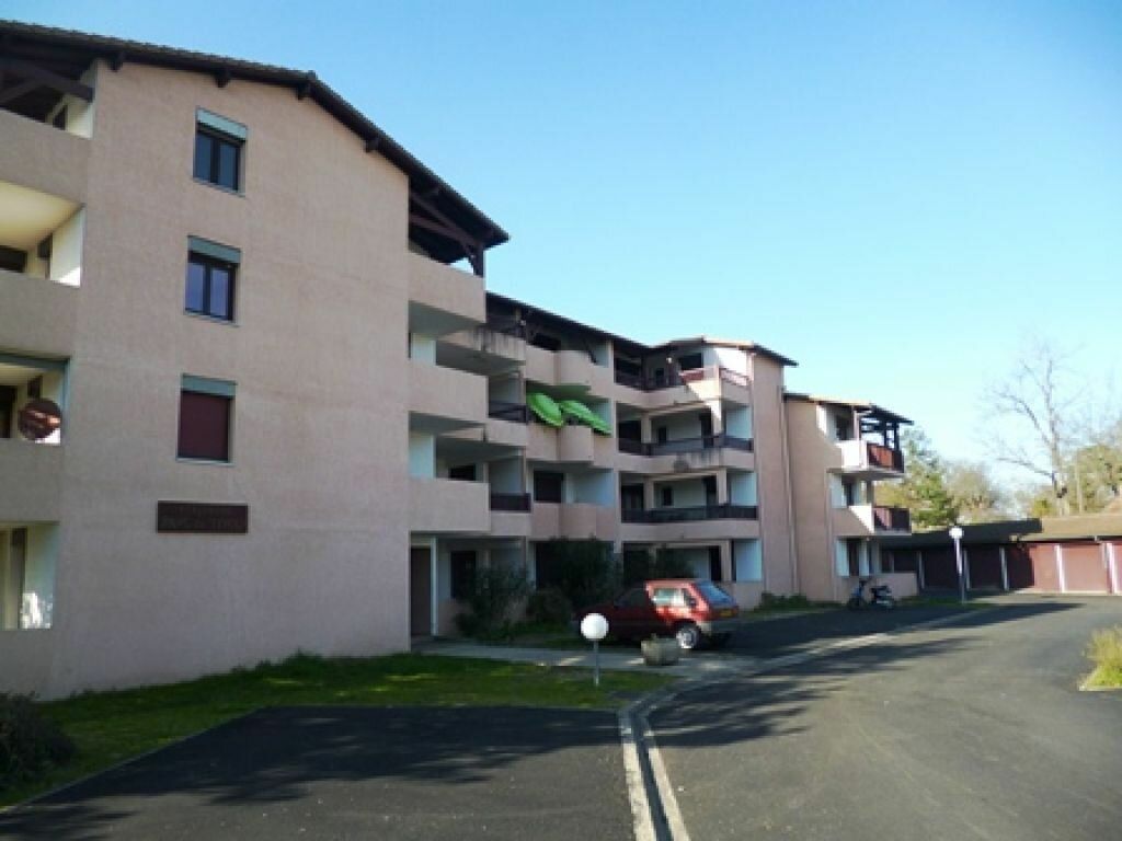 Appartement à louer 2 47m2 à Mont-de-Marsan vignette-2