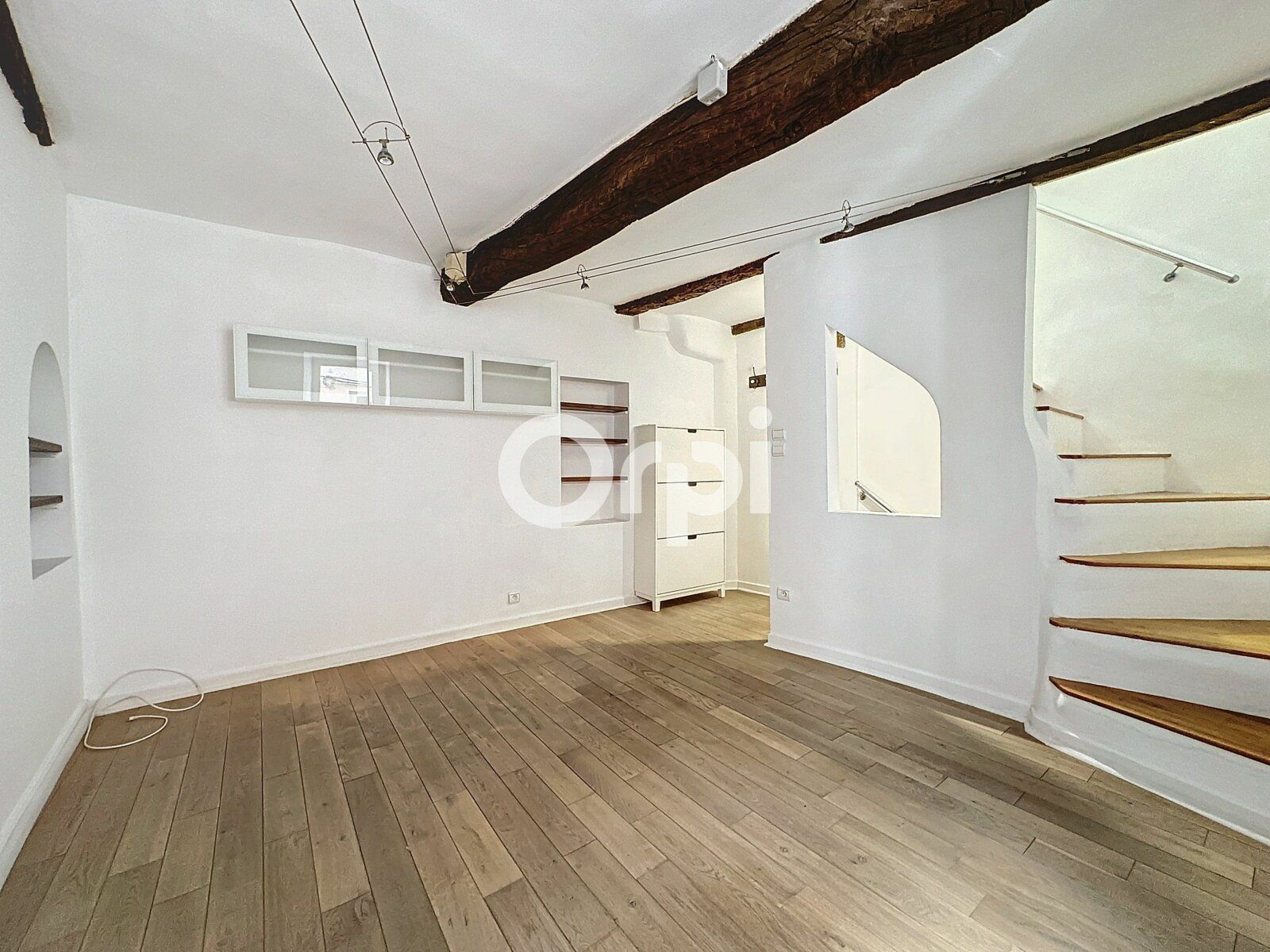 Appartement à vendre 3 m2 à Villeneuve-Loubet vignette-3
