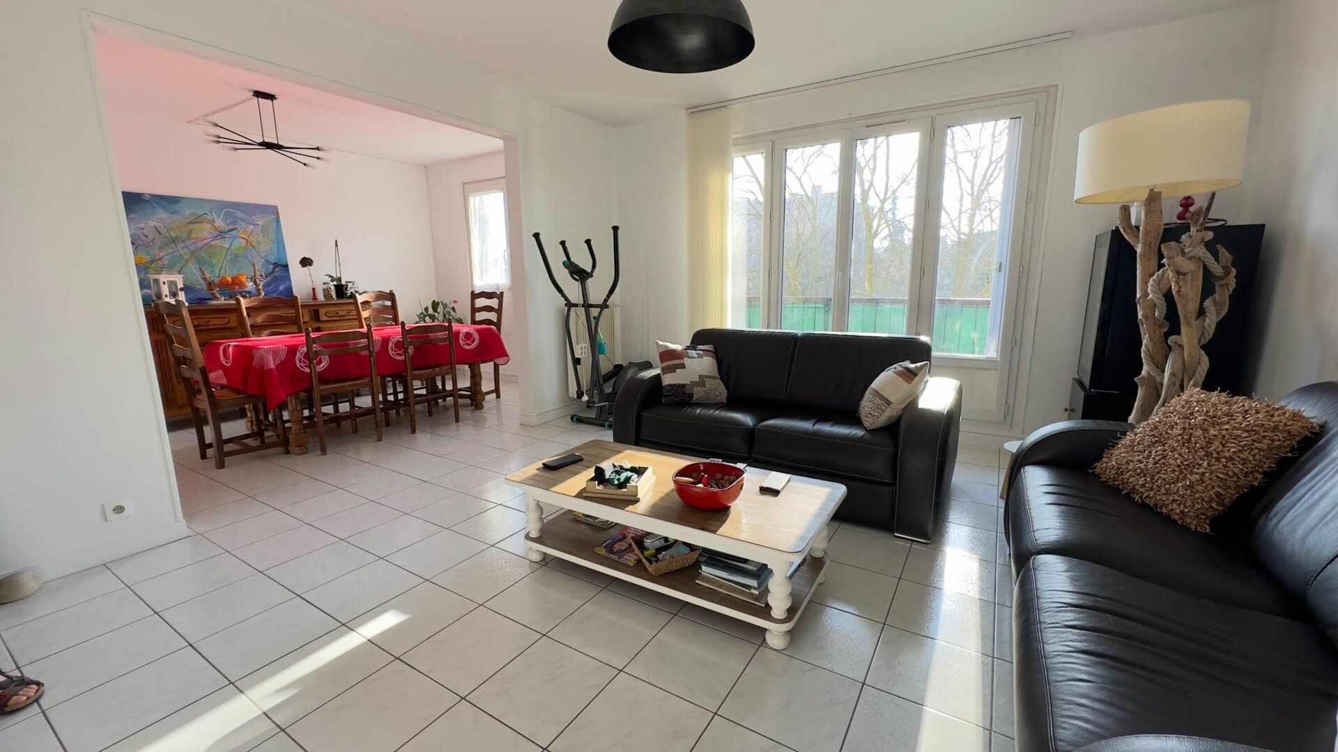 Appartement à vendre 4 83m2 à Neuilly-sur-Marne vignette-2