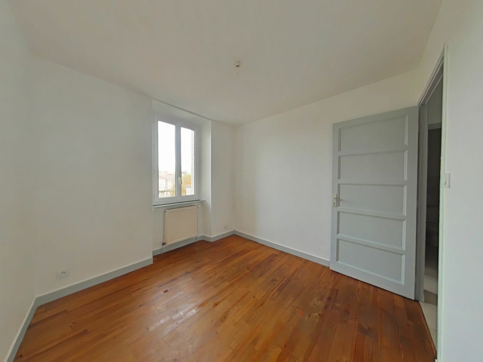 Appartement à louer 3 m2 à Bourg-de-Péage vignette-3
