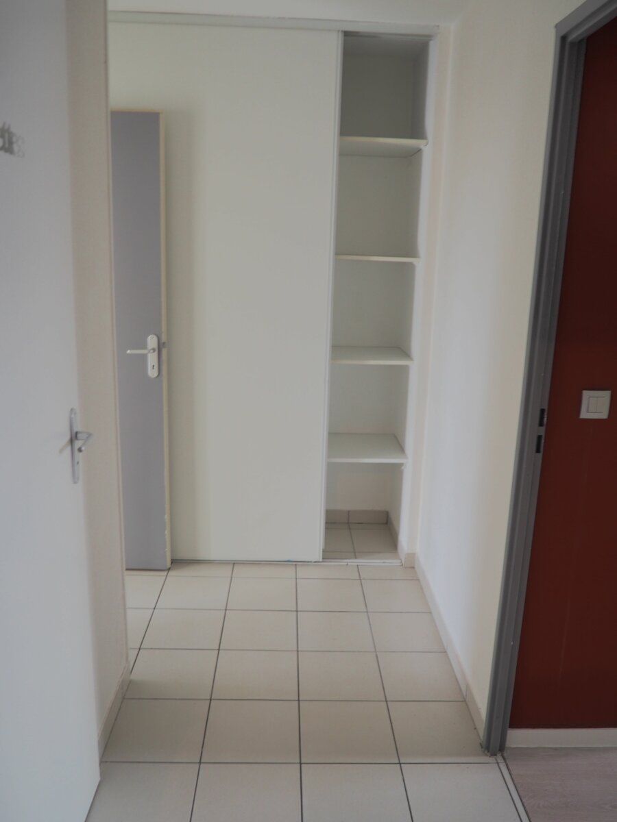 Appartement à louer 3 63.6m2 à Le Havre vignette-10