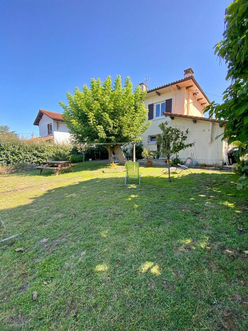 Maison à vendre 4 106.55m2 à Mont-de-Marsan vignette-2