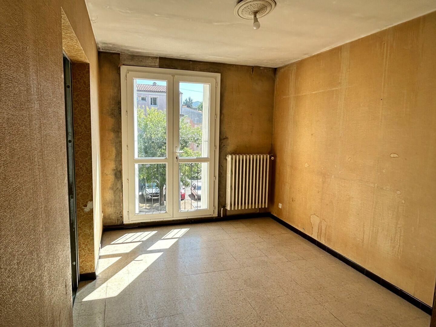 Appartement à vendre 4 77m2 à Vaison-la-Romaine vignette-6