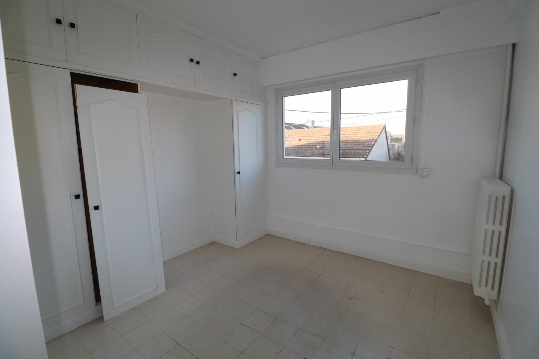 Appartement à vendre 5 105.96m2 à Reims vignette-7