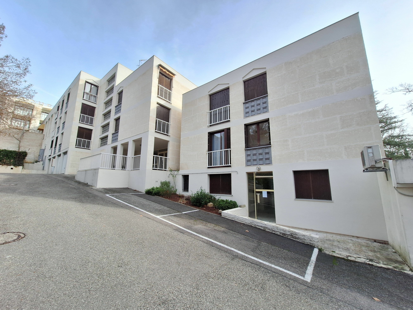 Appartement à vendre 1 30.37m2 à Gréoux-les-Bains vignette-8