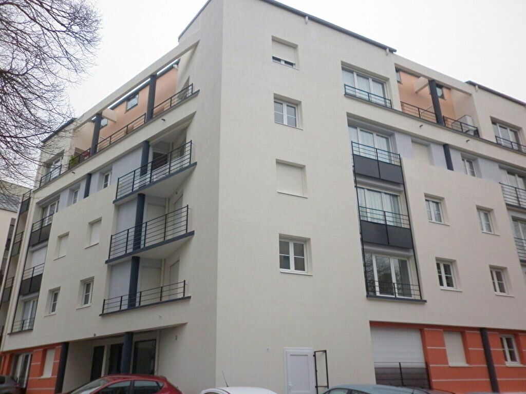 Appartement à vendre 5 81m2 à Brest vignette-10