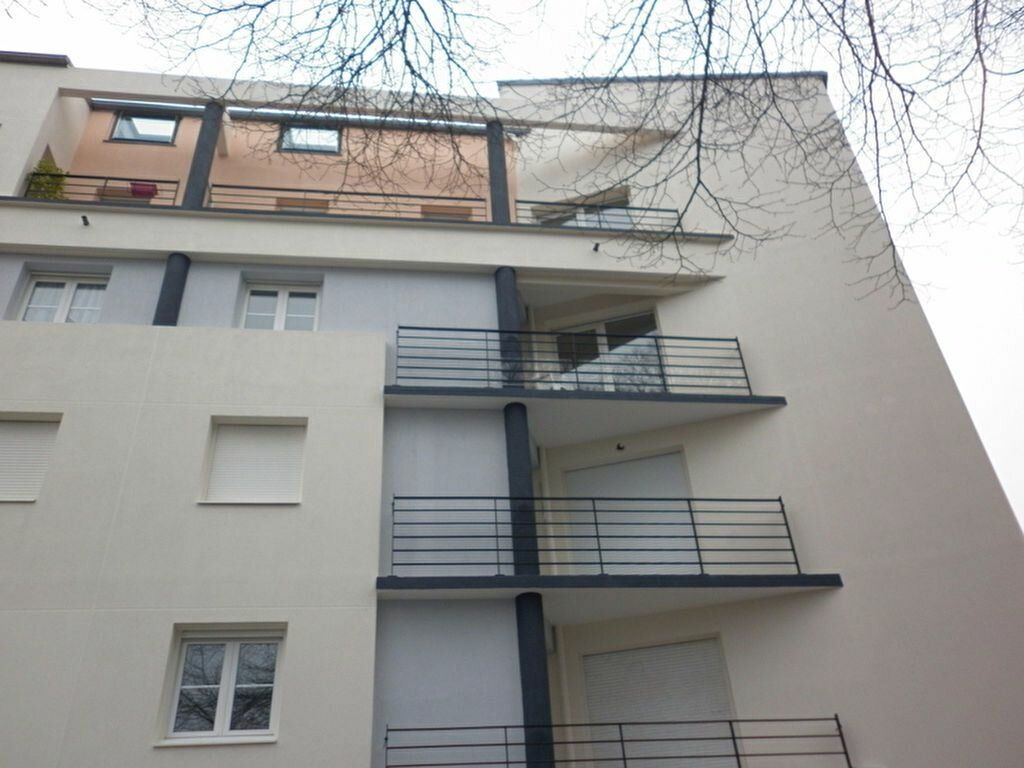 Appartement à vendre 5 81m2 à Brest vignette-1
