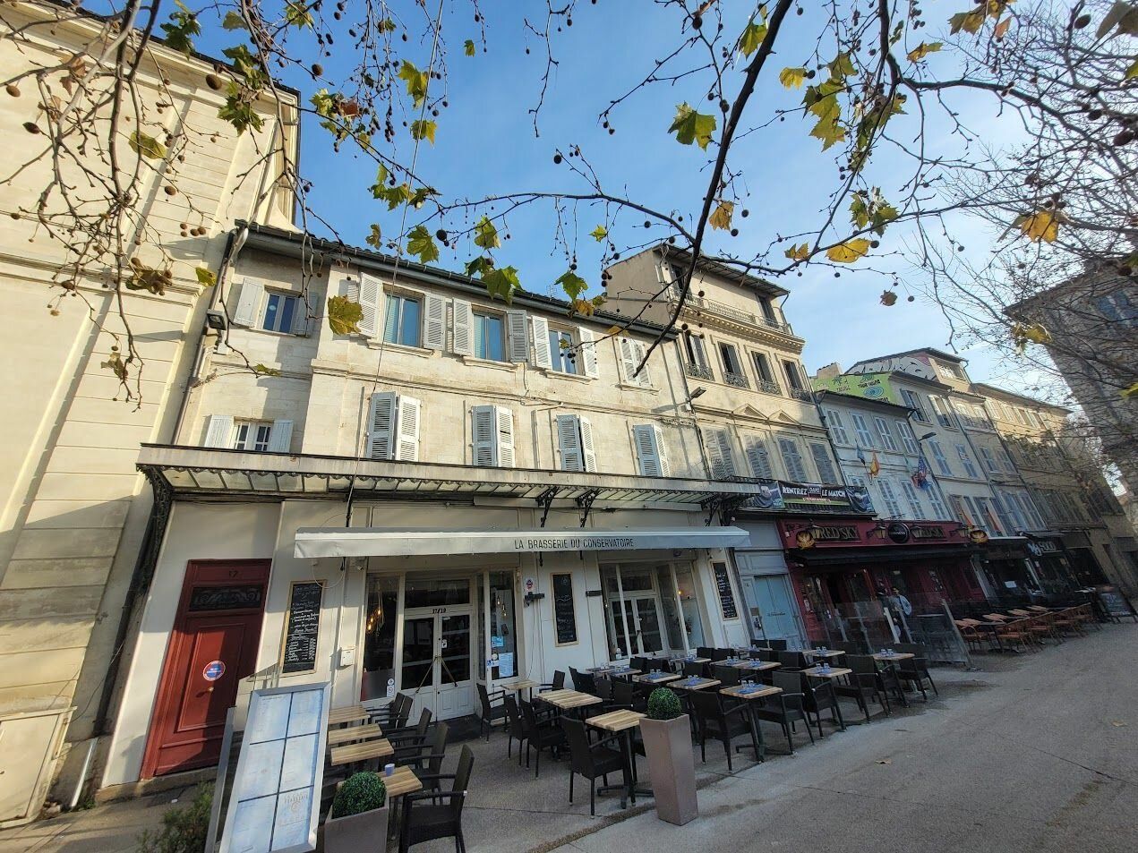 Appartement à vendre 4 111m2 à Avignon vignette-12