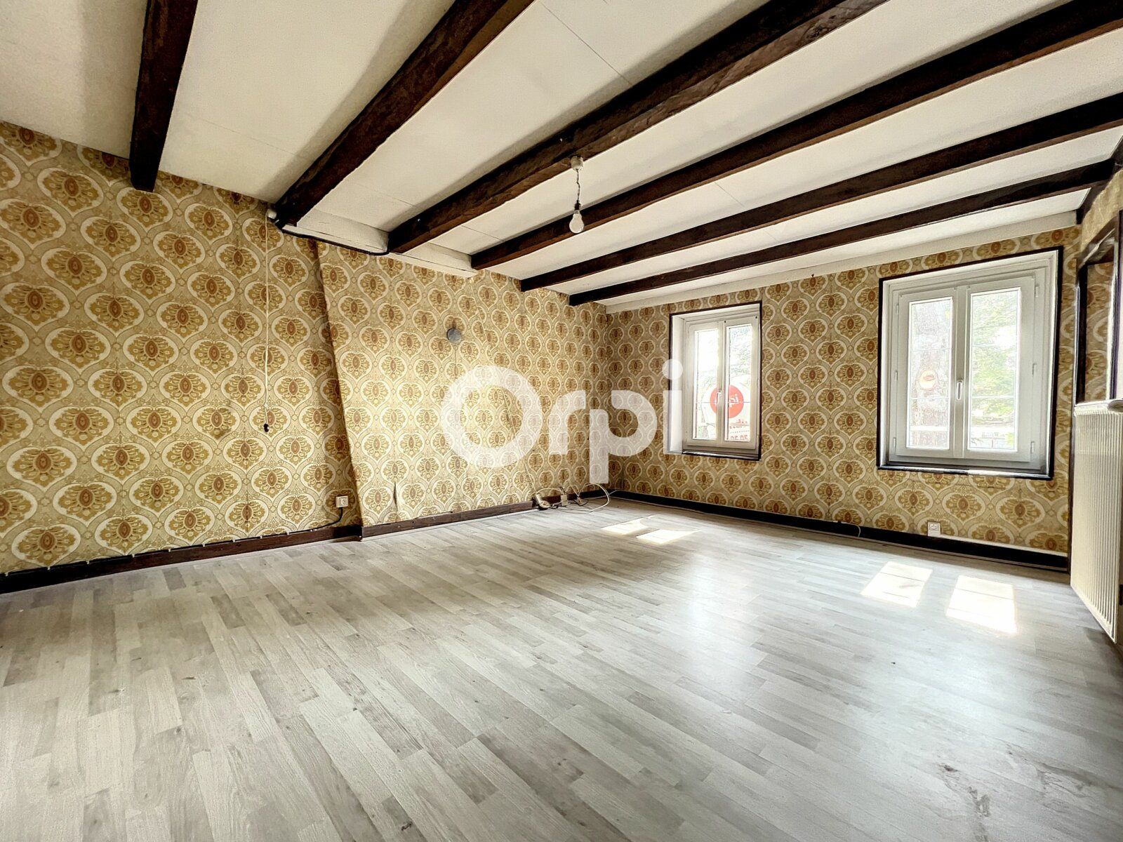 Maison à vendre 4 m2 à Saint-Gervais-d'Auvergne vignette-6