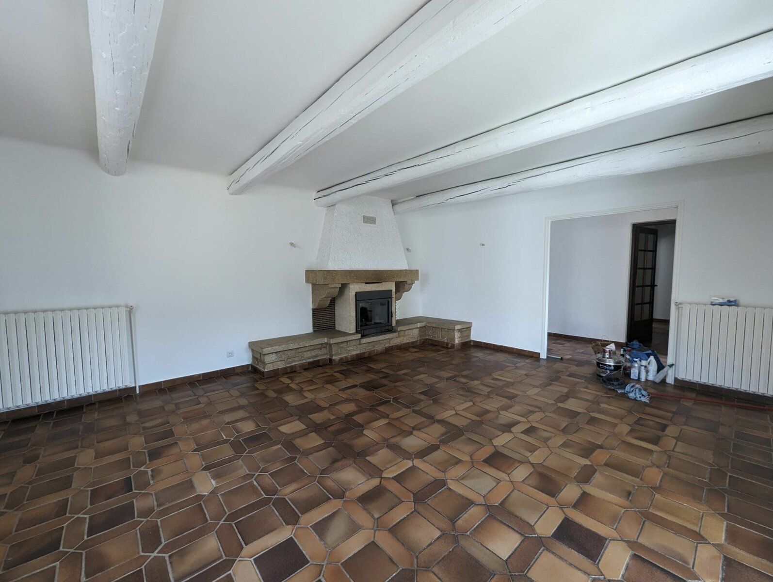 Maison à louer 3 101.68m2 à Castillon-du-Gard vignette-3