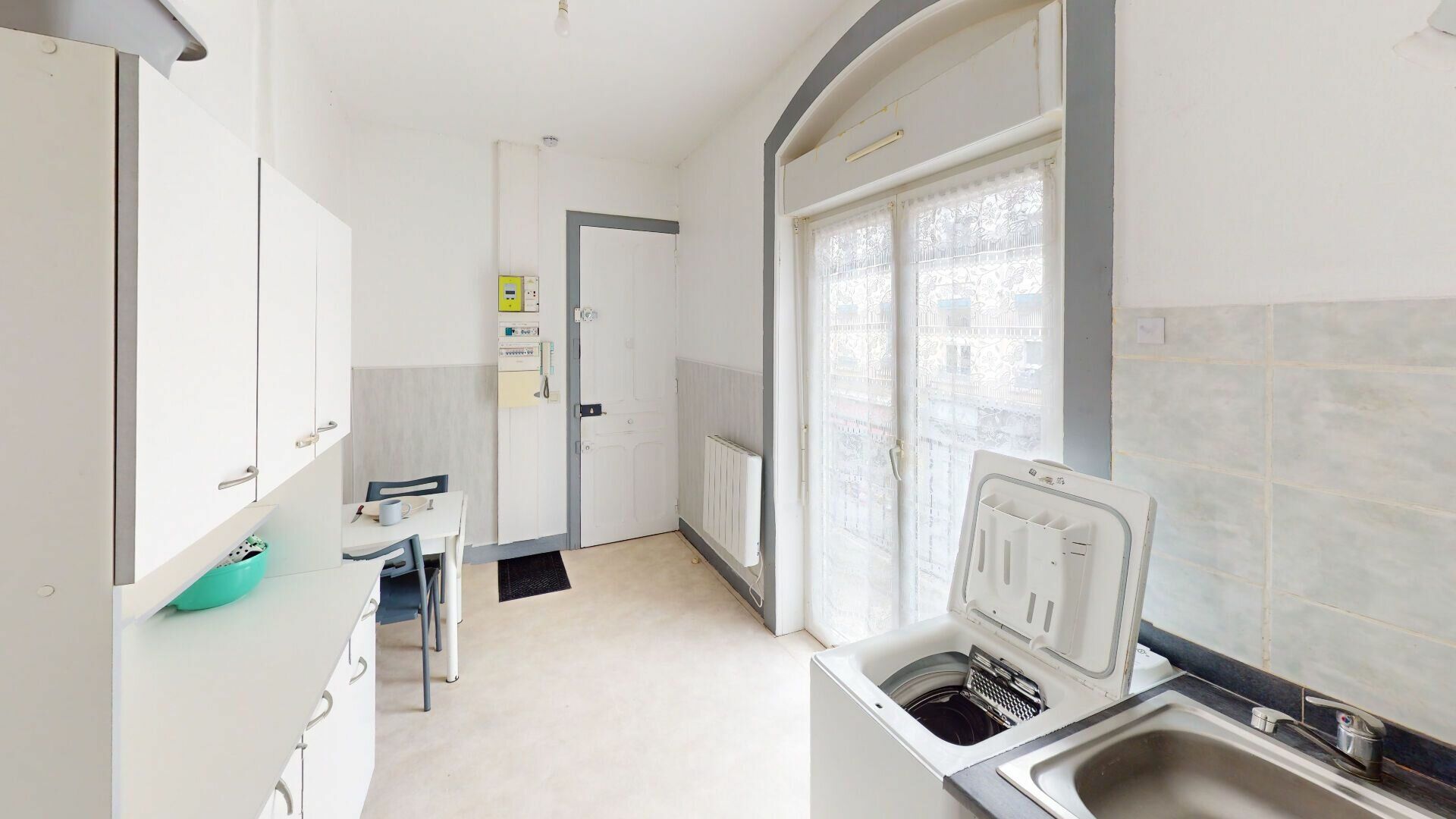 Appartement à louer 1 18.85m2 à Saint-Étienne vignette-2