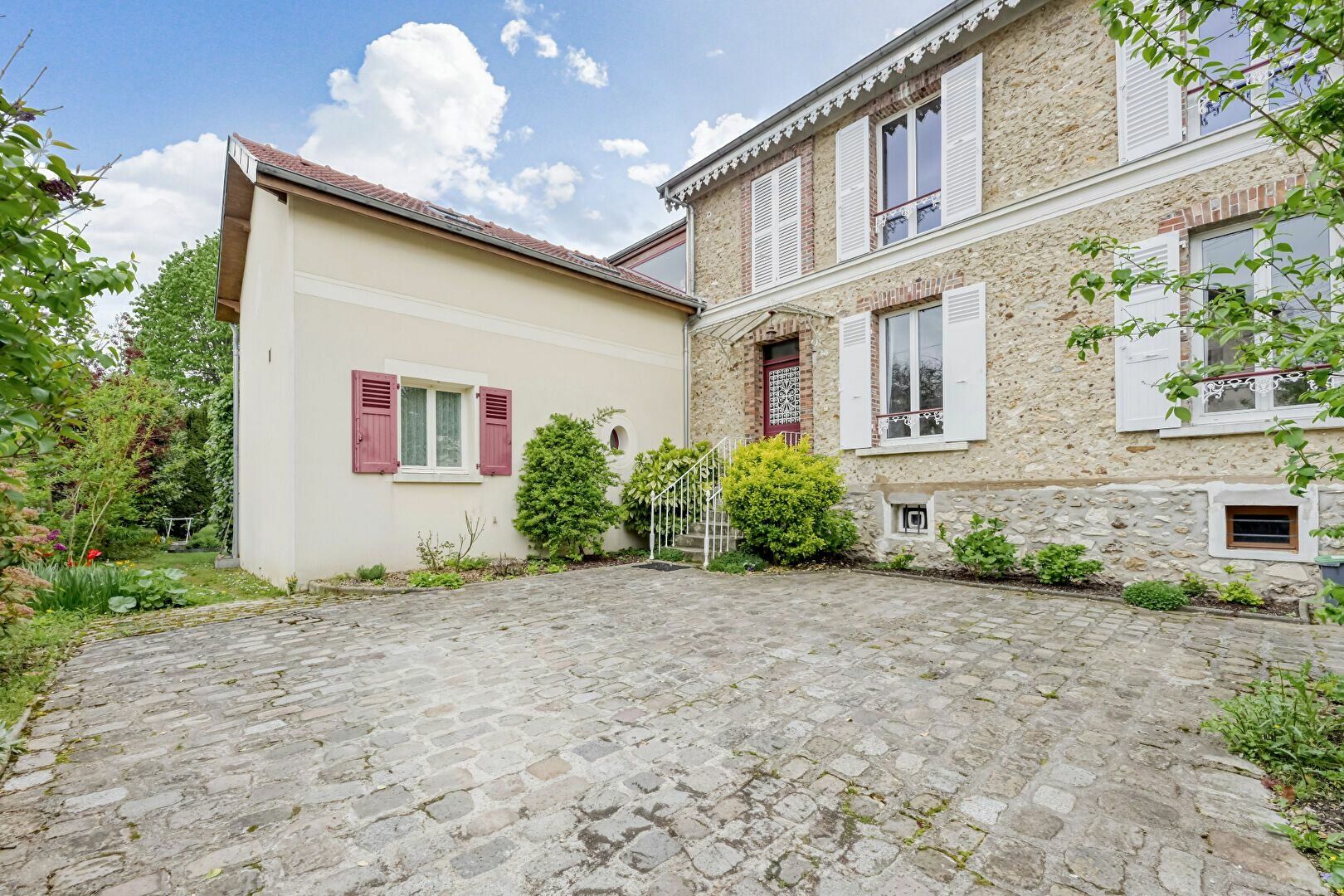 Maison à vendre 4 m2 à Gournay-sur-Marne vignette-3