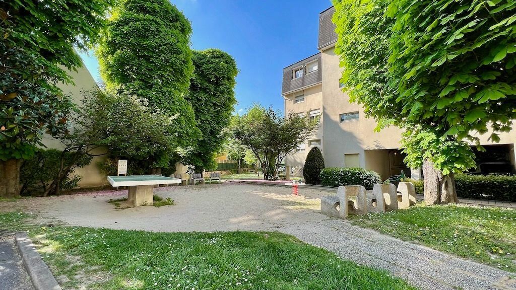Appartement à vendre 3 85.2m2 à Bry-sur-Marne vignette-6
