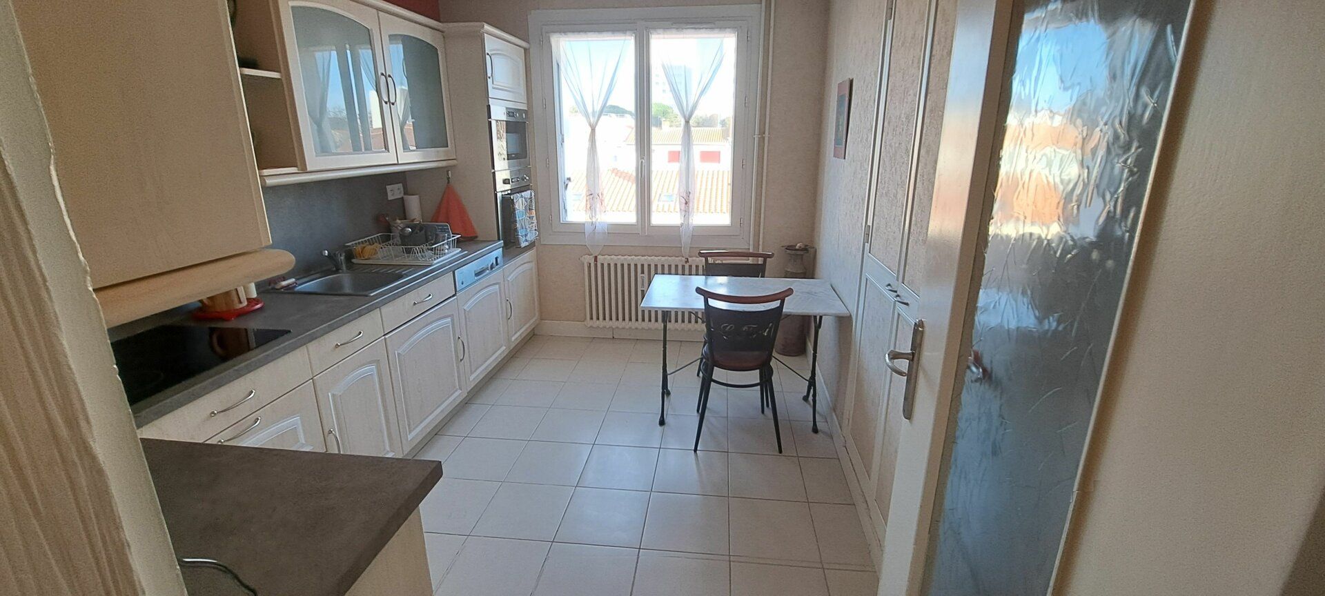 Appartement à vendre 4 m2 à La Rochelle vignette-4