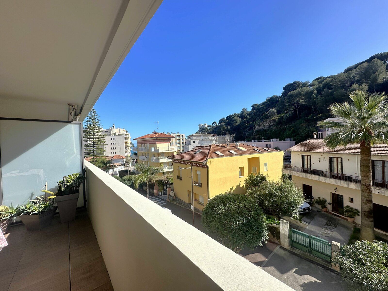 Appartement à vendre 2 34.23m2 à Roquebrune-Cap-Martin vignette-2