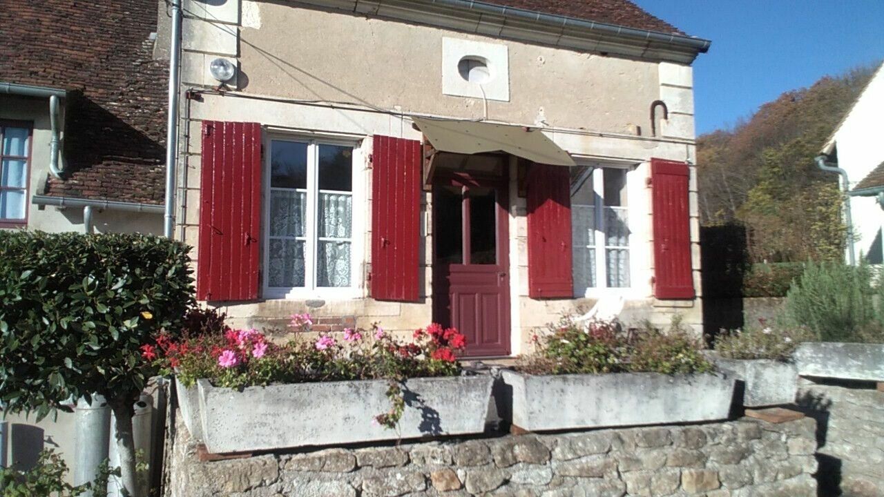 Maison à vendre 4 m2 à La Celle-sur-Nièvre vignette-1