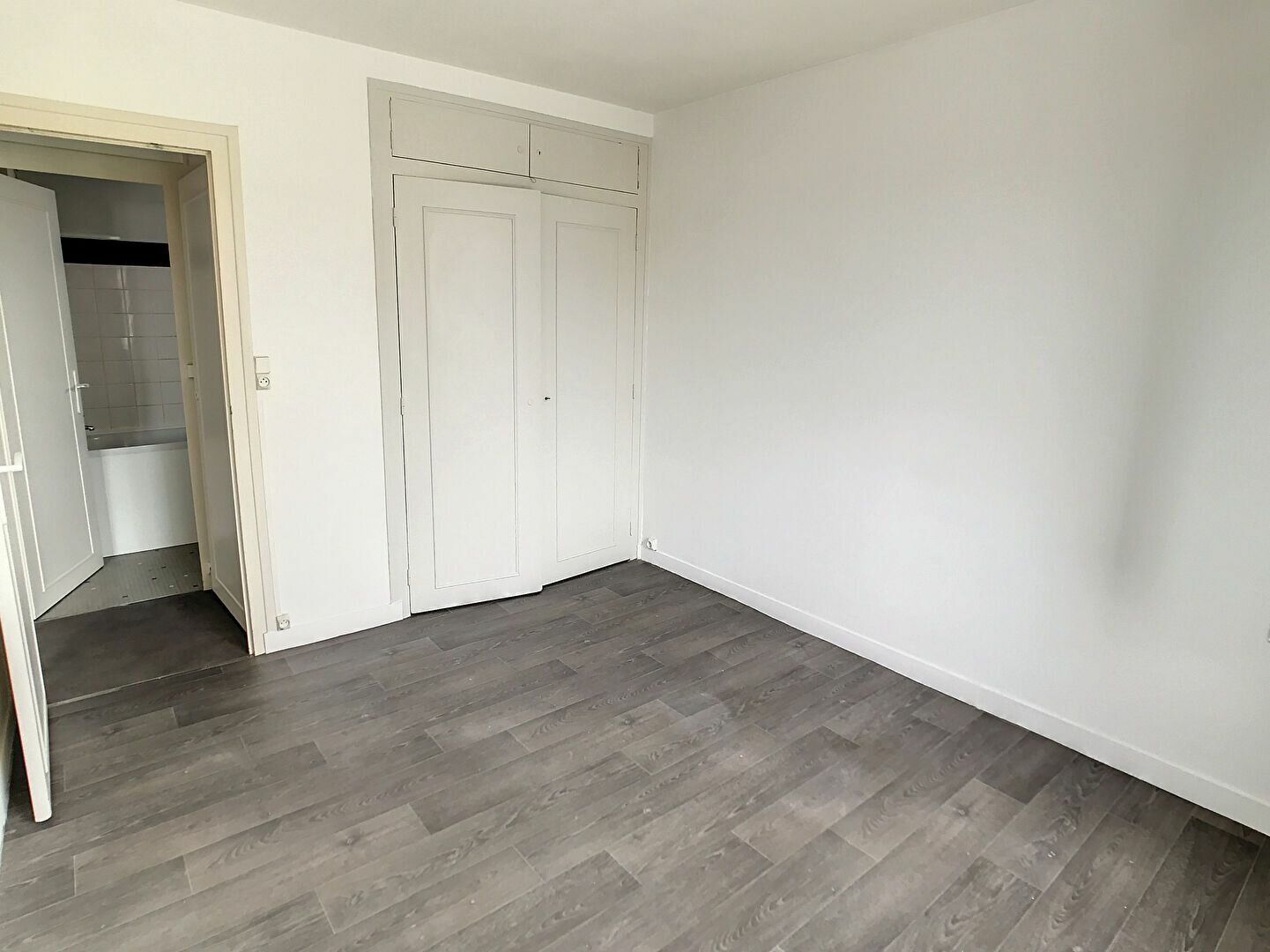Appartement à vendre 3 63.88m2 à Joué-lès-Tours vignette-4
