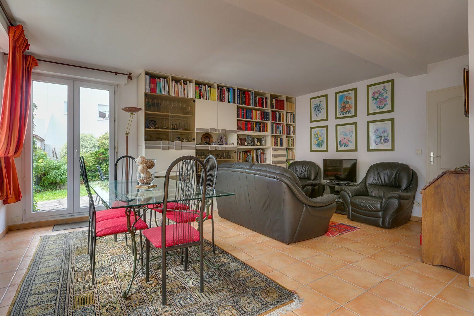 Appartement à vendre 4 105m2 à Saint-Jean-de-Luz vignette-2