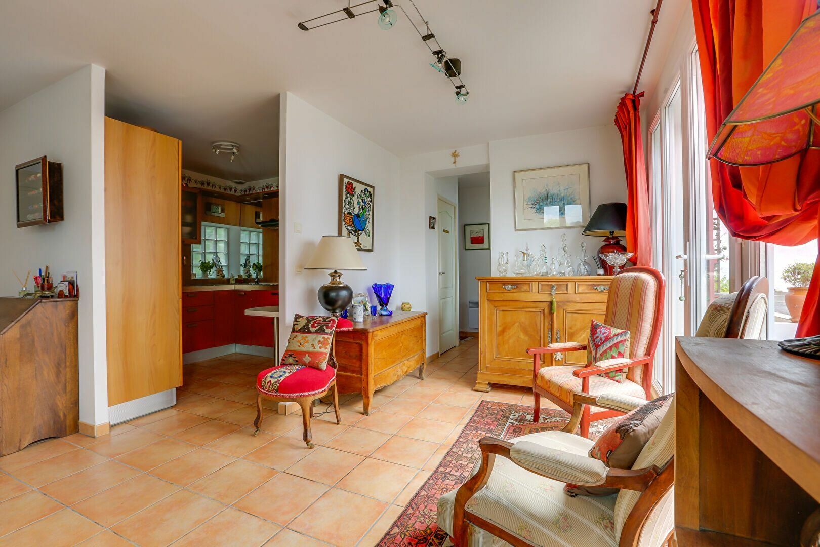 Appartement à vendre 4 105m2 à Saint-Jean-de-Luz vignette-3