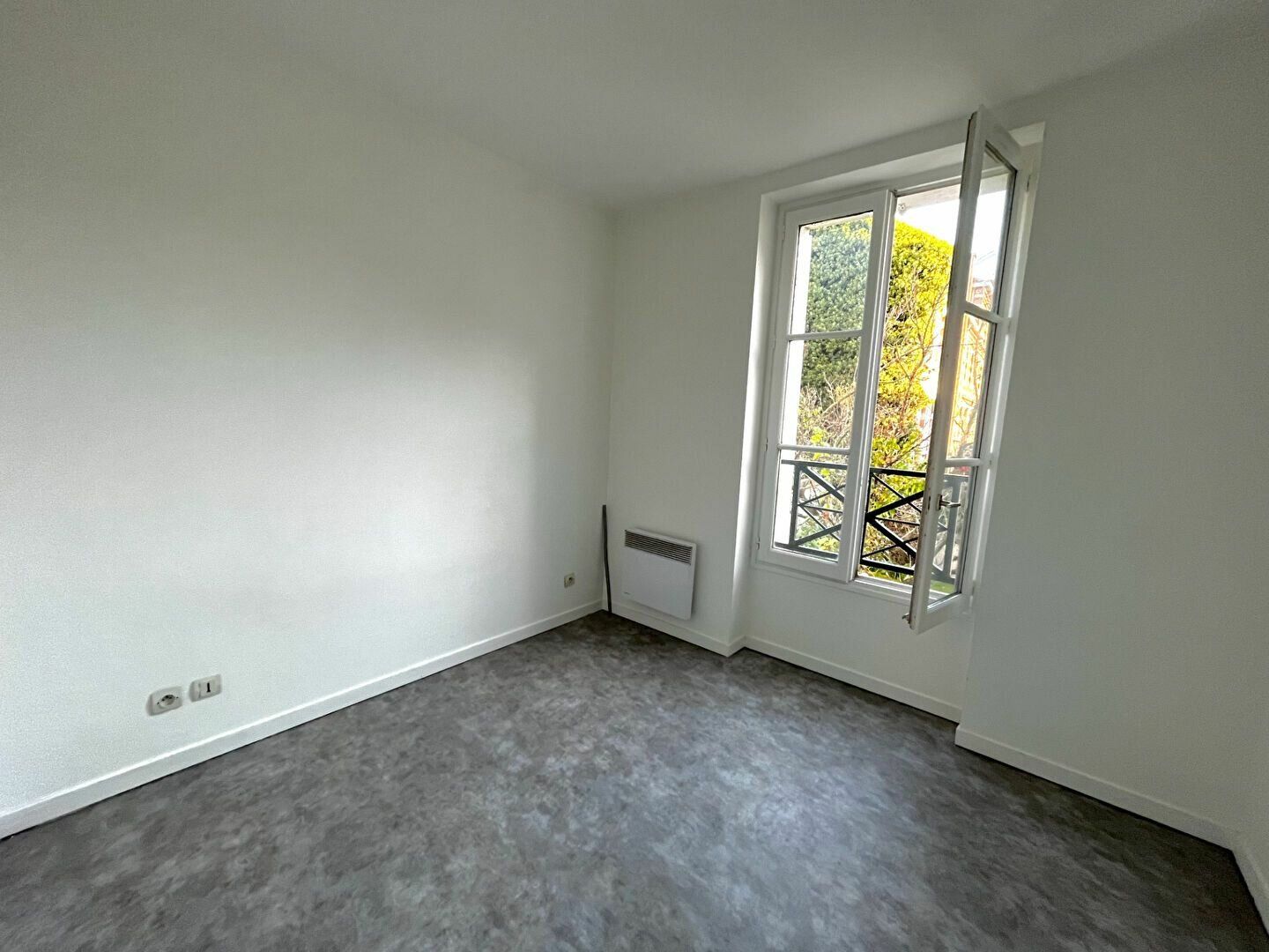 Appartement à louer 2 31.57m2 à Lagny-sur-Marne vignette-5