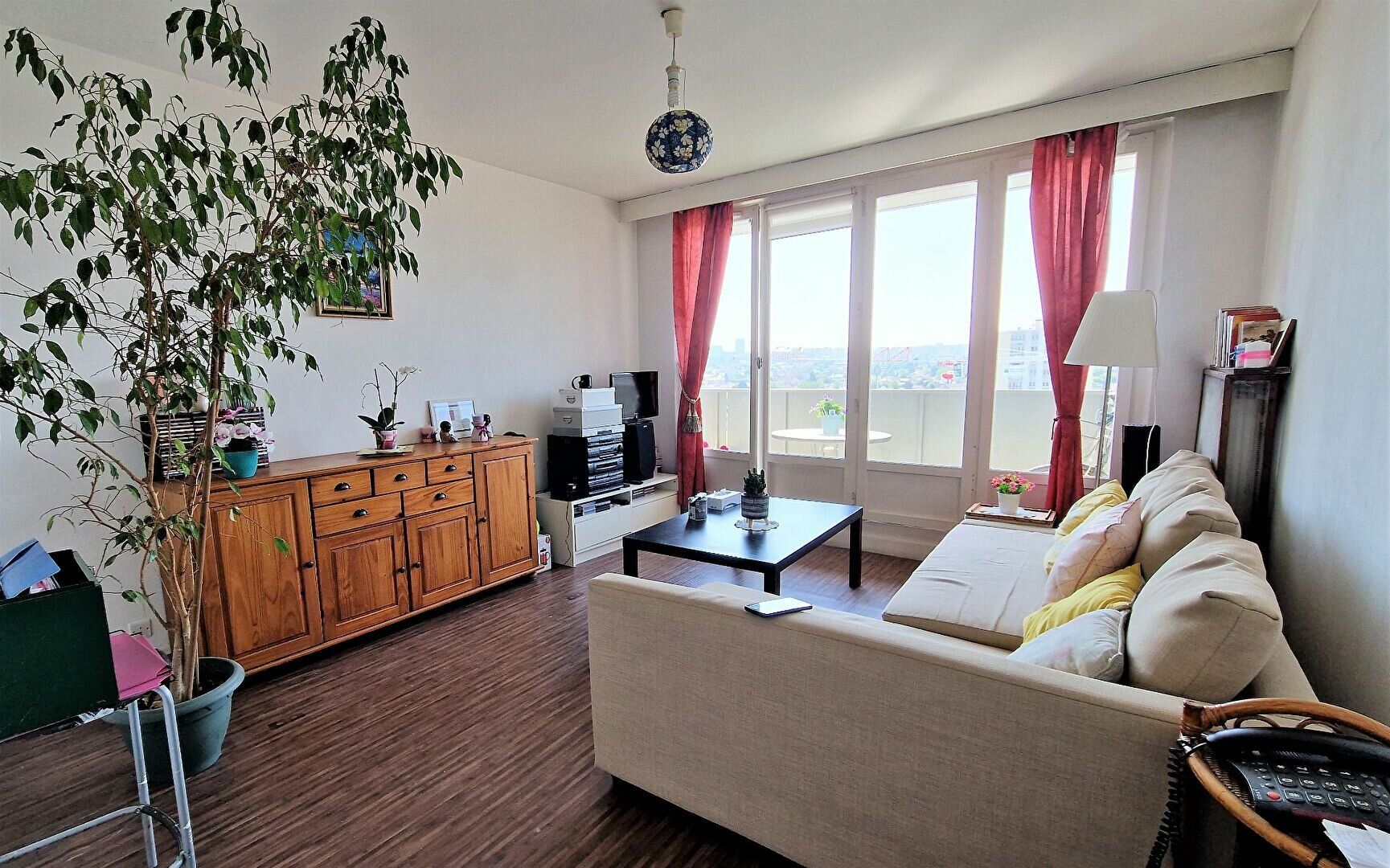 Appartement à vendre 2 54m2 à Neuilly-sur-Marne vignette-4