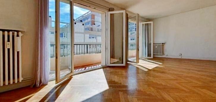 Appartement à vendre 4 109.89m2 à Lyon 6 vignette-5