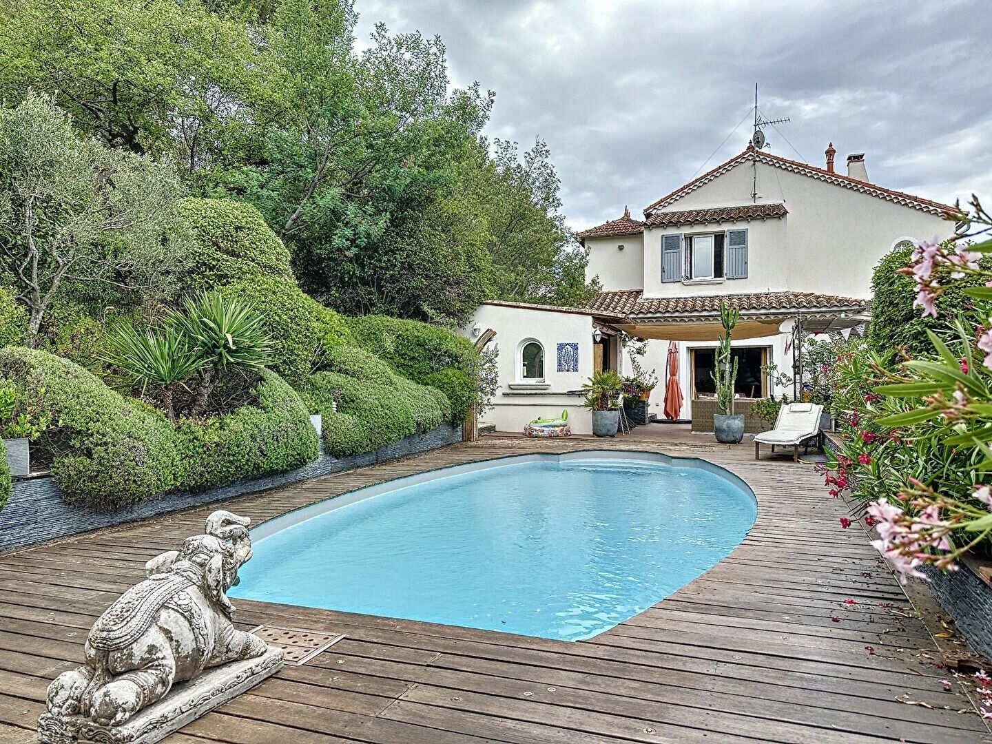 Maison à vendre 7 227m2 à La Seyne-sur-Mer vignette-3