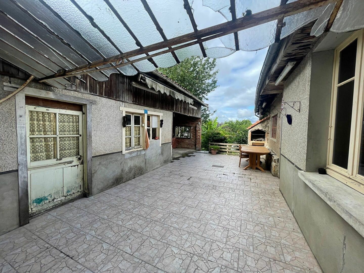 Maison à vendre 6 192.07m2 à Oradour-sur-Vayres vignette-8
