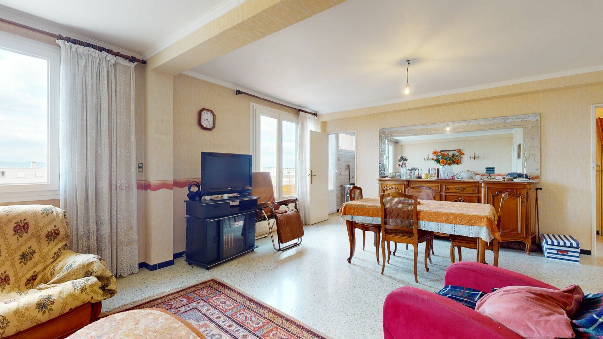 Appartement à vendre 4 80.75m2 à Sainte-Foy-lès-Lyon vignette-2