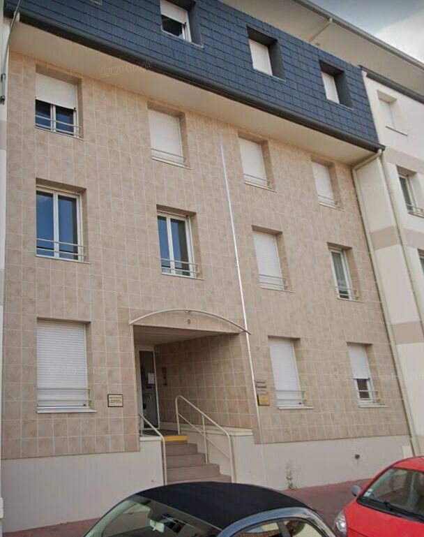 Appartement à louer 2 m2 à Limoges vignette-1