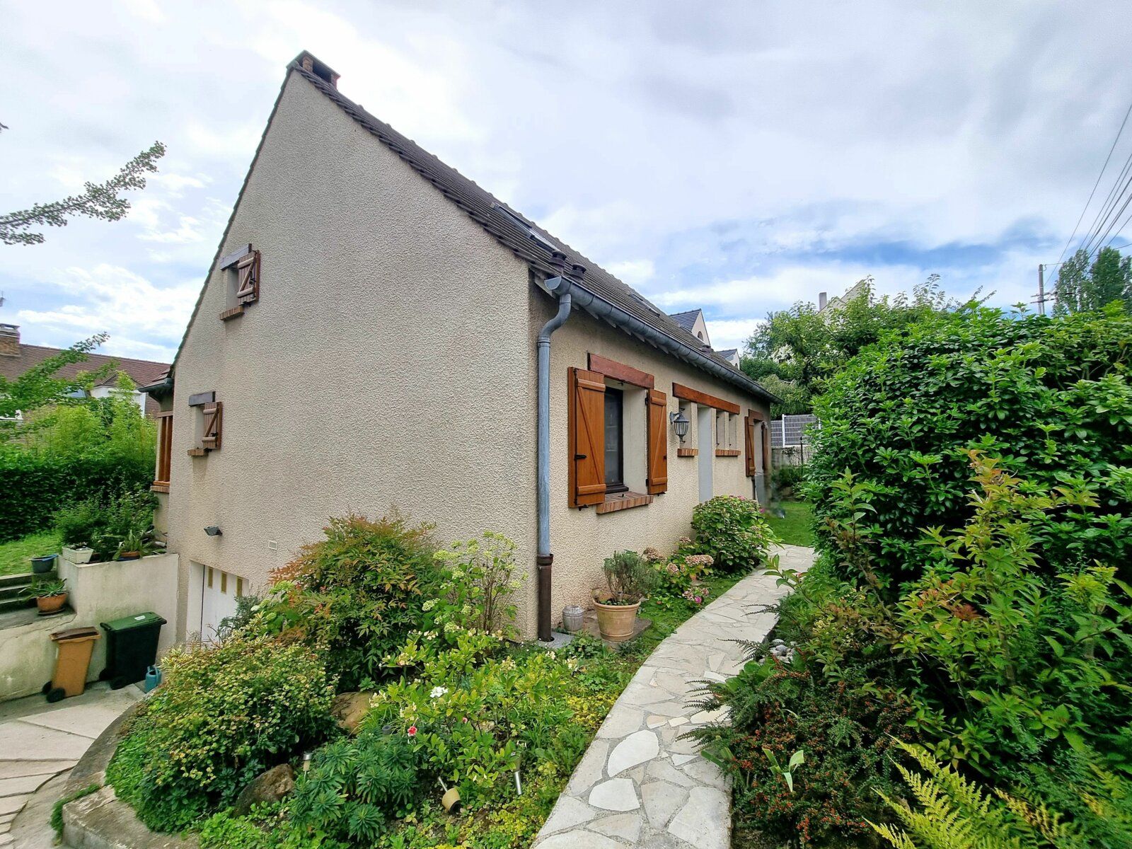 Maison à vendre 8 145.59m2 à Deuil-la-Barre vignette-1