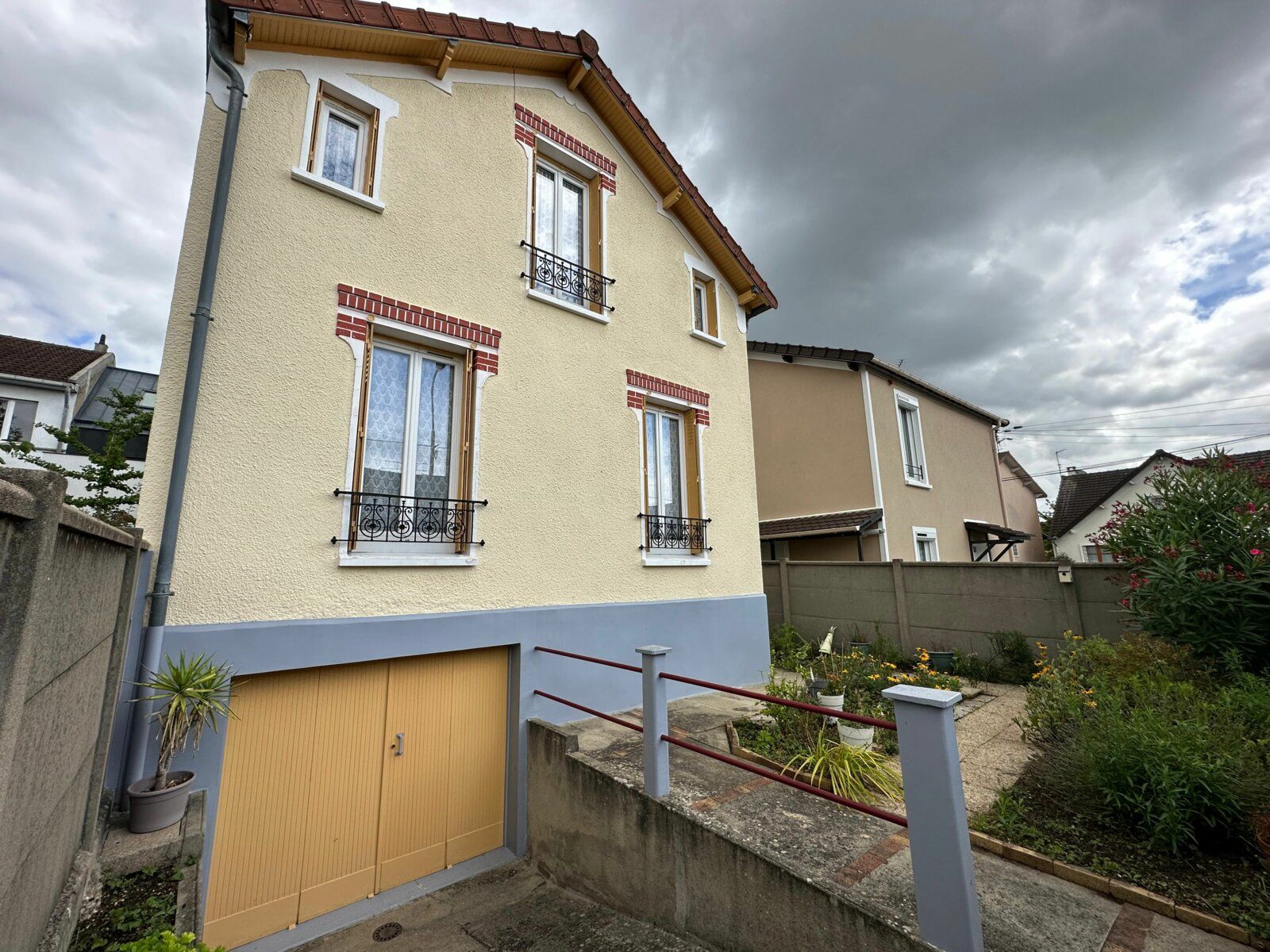 Maison à vendre 3 m2 à Saint-Maur-des-Fossés vignette-1