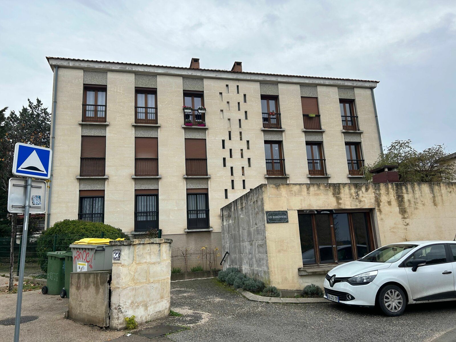 Appartement à vendre 4 87.24m2 à Aix-en-Provence vignette-7