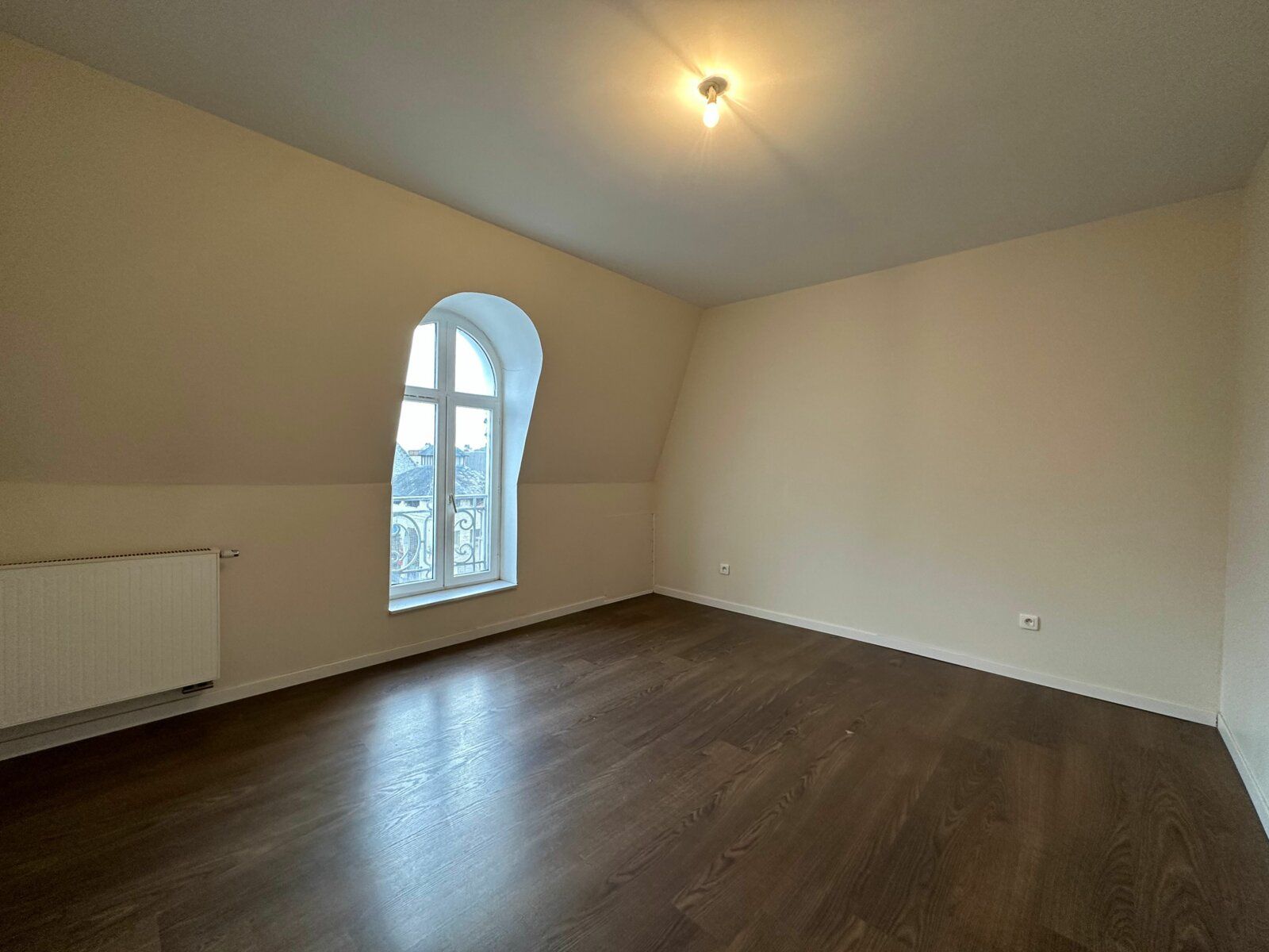 Appartement à louer 3 62.39m2 à Soissons vignette-9