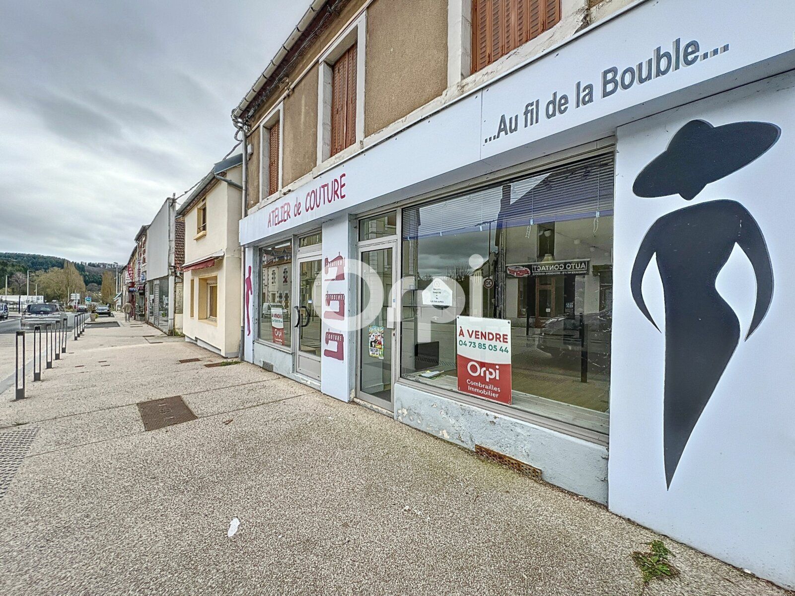 Immeuble à vendre 3 m2 à Saint-Éloy-les-Mines vignette-1